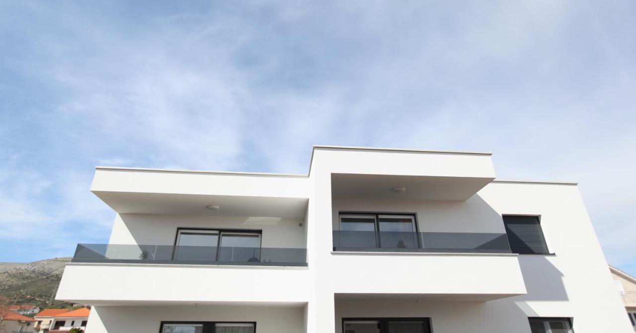Apartments One Trogir Bagian luar foto