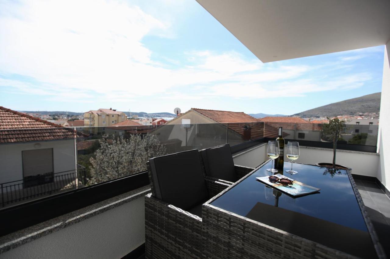 Apartments One Trogir Bagian luar foto