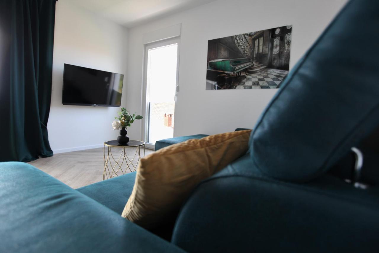 Apartments One Trogir Bagian luar foto